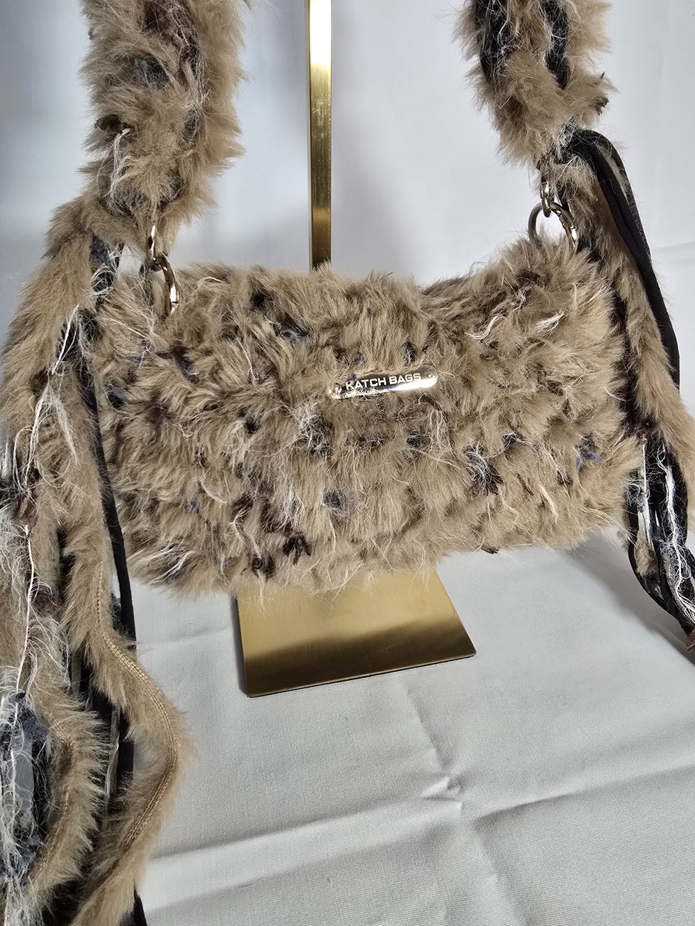 "SOLD"Hand Crafted Crochet Beige Faux Fur Crossbody Bag with Fringe - Picture 3 of 3